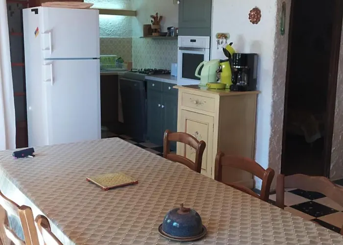 Maison De Campagne * La Roque-sur-Cèze